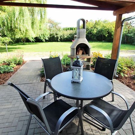 Zur Alten Boddenfischerei Ferienwohnung Zander Neuendorf Heide Exterior foto